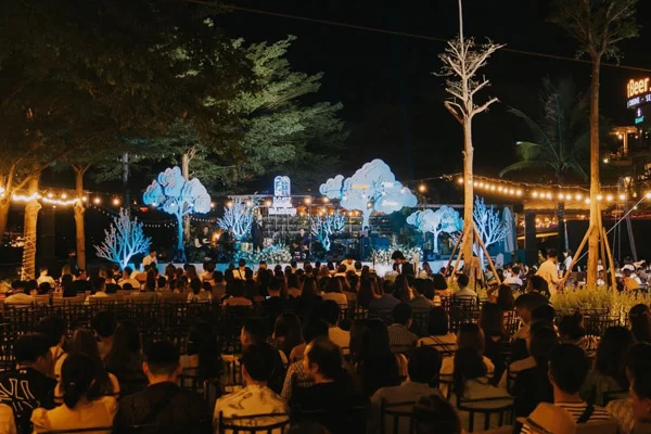 Mô Hình Quán Cà Phê Acoustic