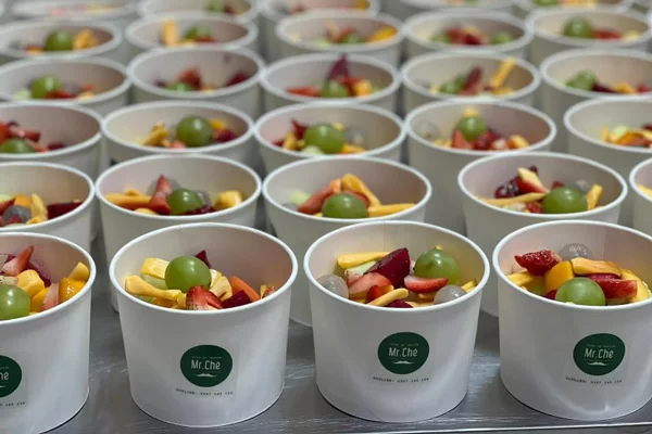 Mở quán chè hình thức mang đi