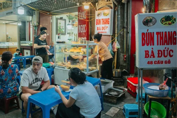 Tính toán chi phí mở quán hợp lý