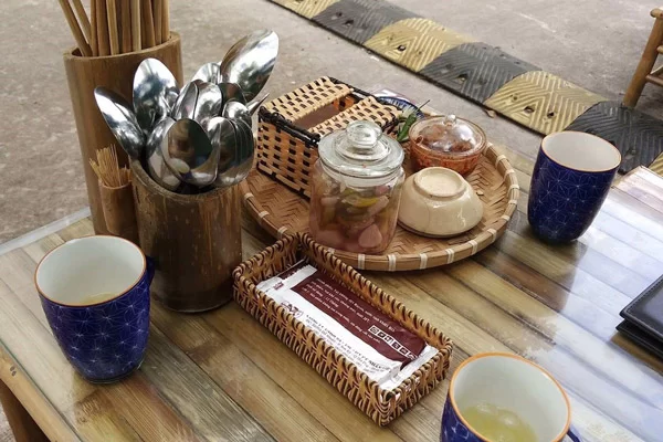 yếu tố ảnh hưởng đến chi phí mở quán