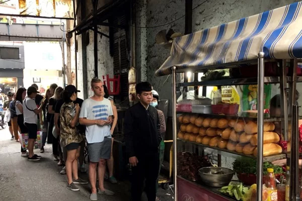 Chọn thời gian bán bánh mì hợp lý