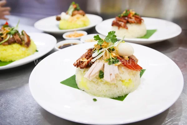 Gợi ý menu cho quán xôi vỉa hè hút khách