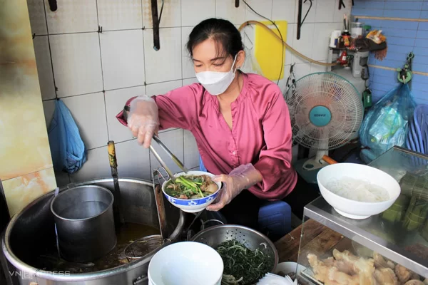 Kinh doanh bún bò Huế đa dạng mô hình