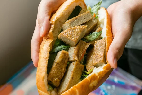 Những lưu ý khi kinh doanh bánh mì chả cá