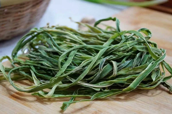 Rau tiến vua là rau gì