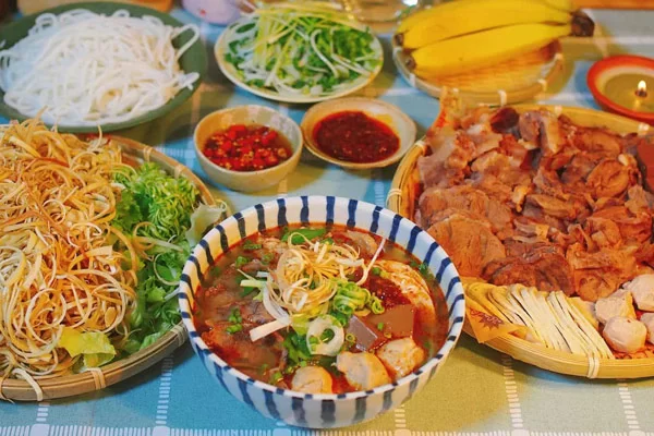 Xây dựng menu quán bún bò Huế đa dạng