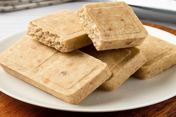 Lương khô là thực phẩm ưa chuộng