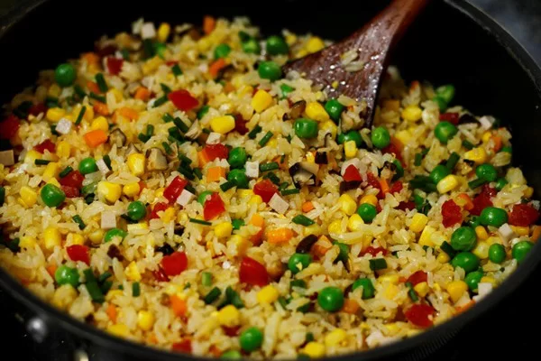 Rang cơm với lửa vừa