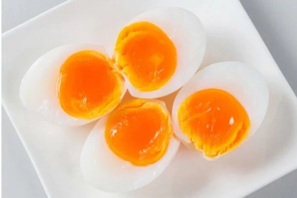 Vì Sao Trứng Lòng Đào Được Yêu Thích