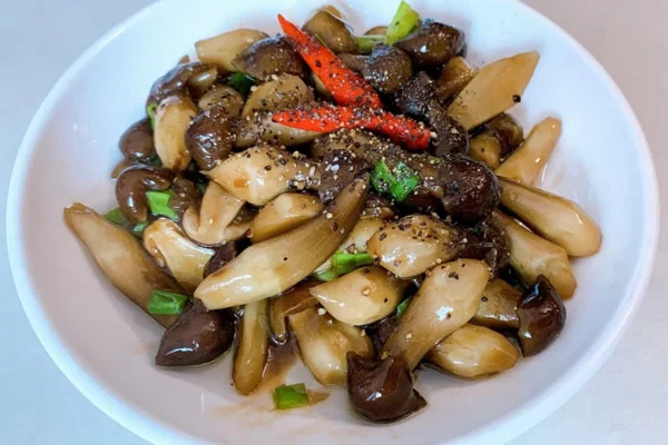 Nấm Mối Kho Tiêu