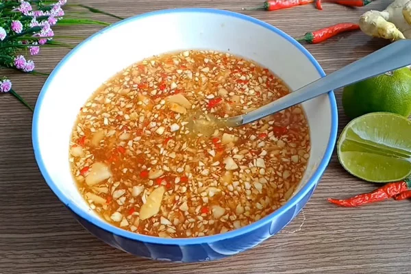 Nước Mắm Gừng Ớt Truyền Thống