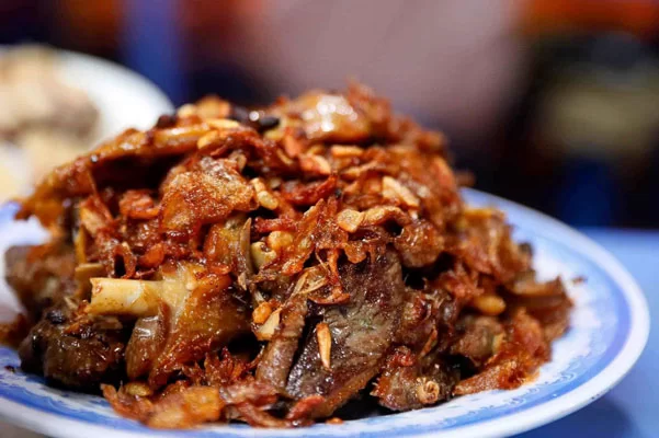 Phi Tỏi Và Hoàn Thiện Món Ăn