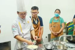 hình ảnh lớp học thực tế của khóa học nghiệp vụ cấp dưỡng chuyên nghiệp 08