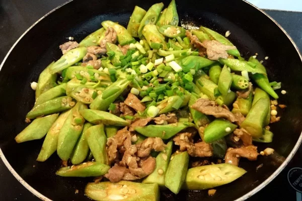 Thịt bò xào đậu bắp có thể bảo quản tối đa trong 2 ngày