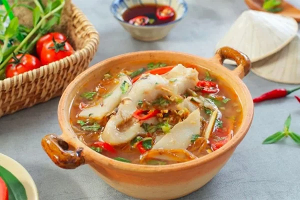 Cá Nheo Nấu Măng Chua