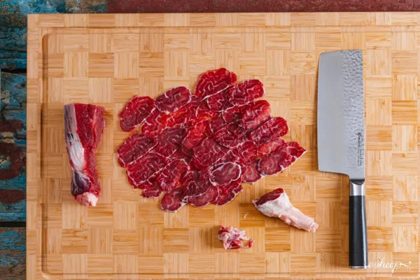 Làm Cách Nào Để Thịt Bò Khi Trộn Không Bị Dai