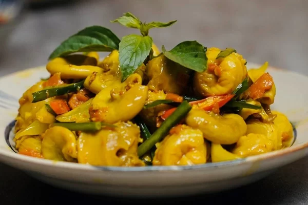 Món lòng xào nghệ sau khi hoàn thành