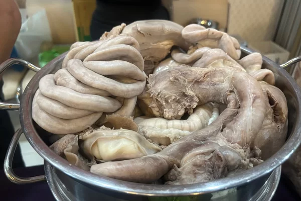 Những Lưu Ý Khi Ăn Lòng Heo