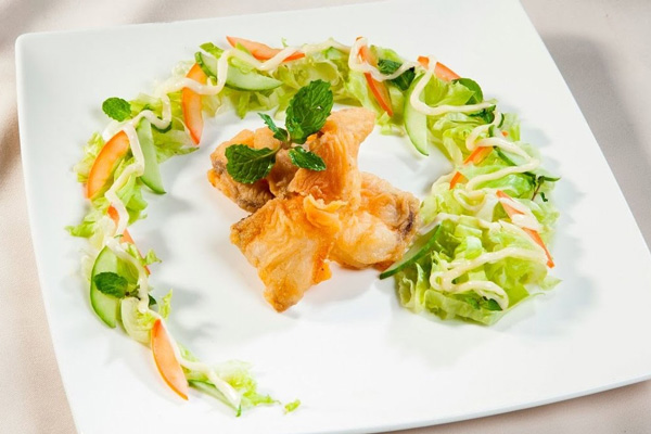 Cá Bớp Chiên Giòn Xốt Chanh