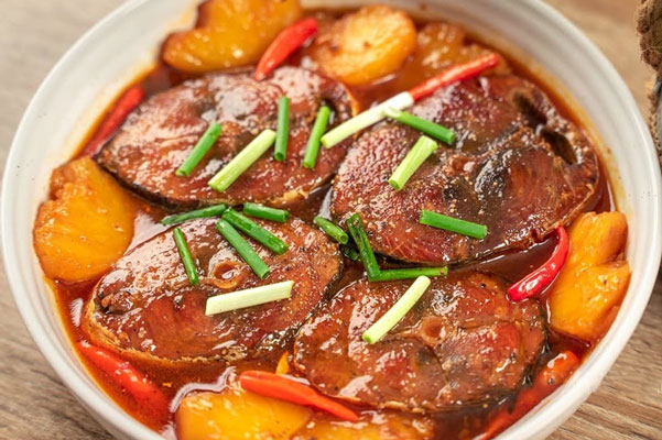 Thành Phẩm Cá Ngừ Kho Thơm Nước Dừa